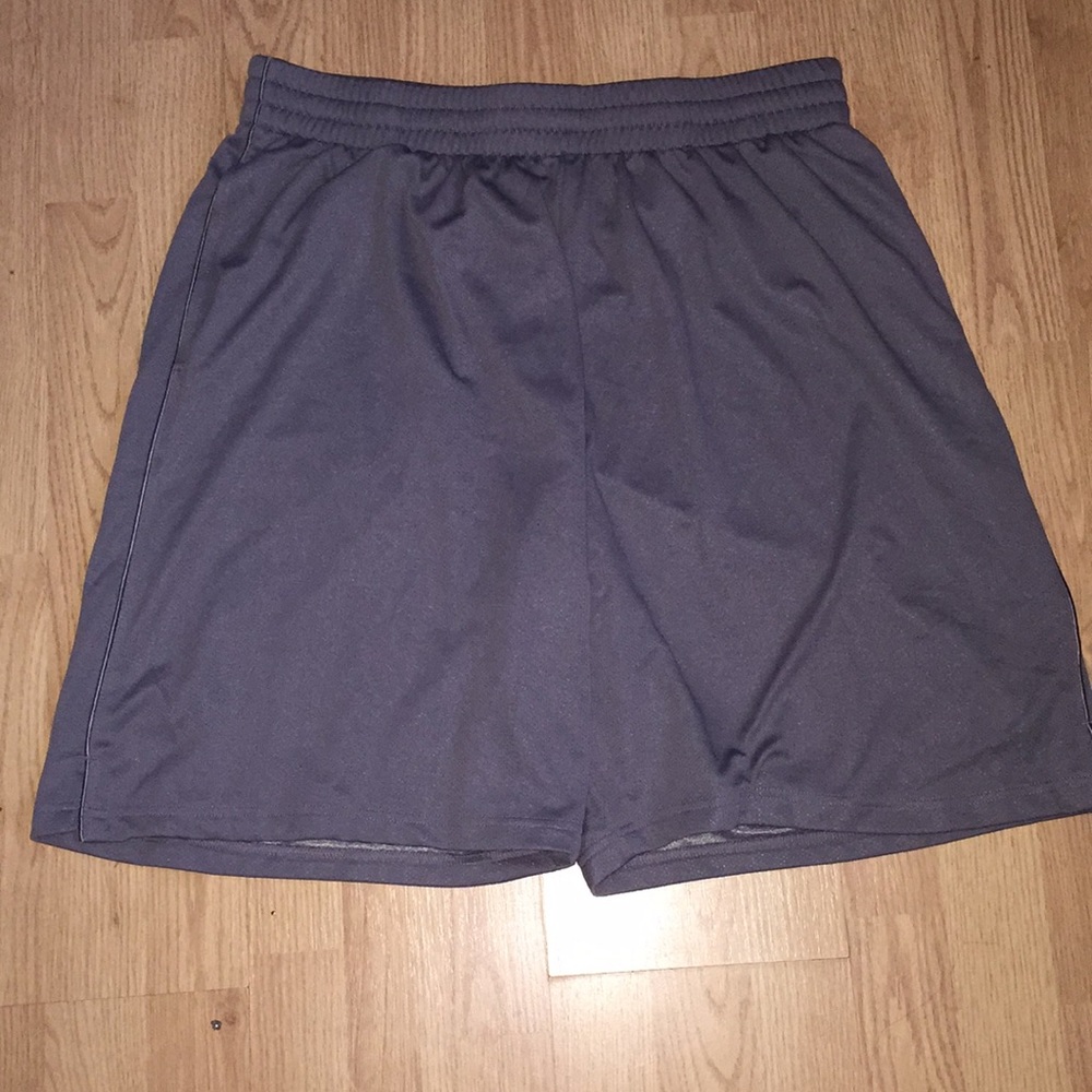 Men short